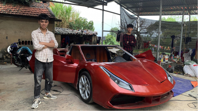 3 nam thanh niên tại Quảng Ninh tự chế Ferrari 488 GTB với chi phí chỉ 100 triệu. (Ảnh: trích dẫn từ trang Vietnamnet.vn)