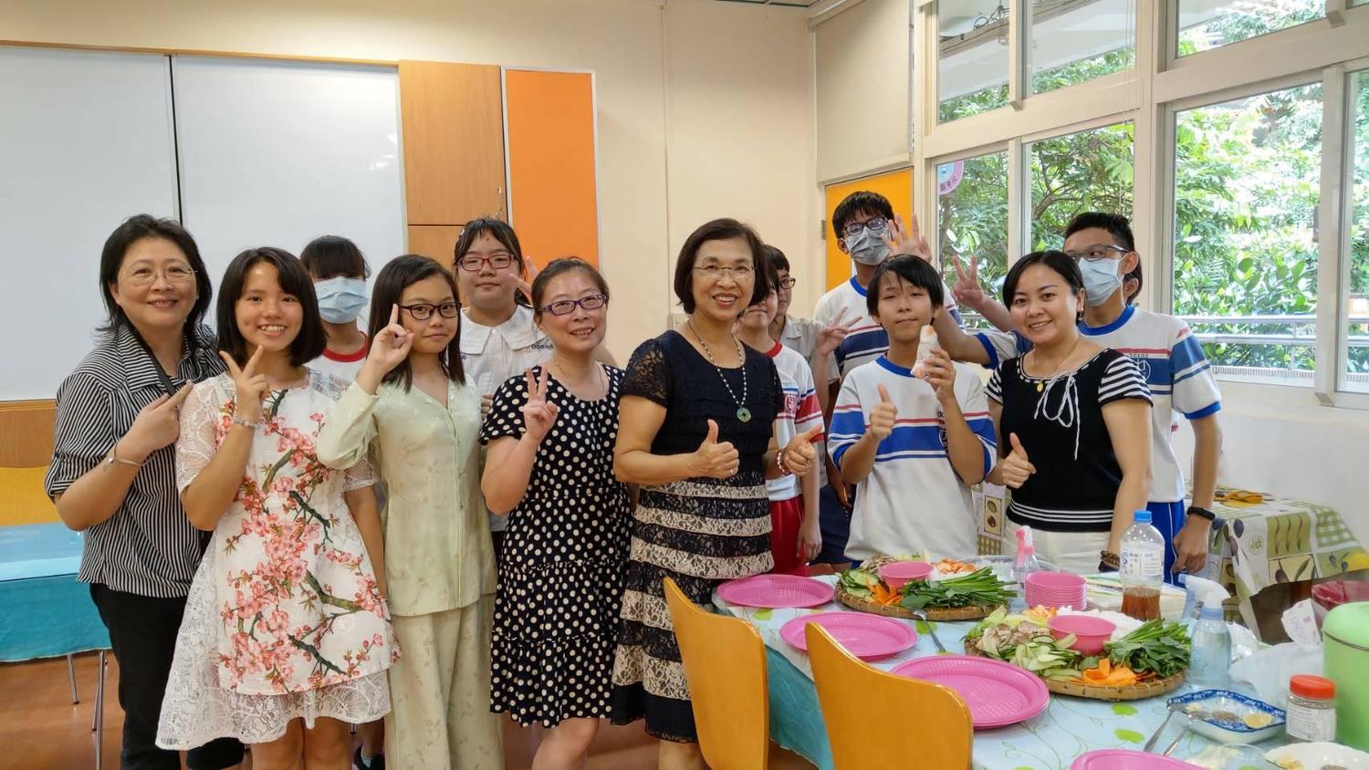 Para wanita penduduk baru di kota New Taipei bergabung dengan sektor Pendidikan. Sumber : Biro Pendidikan Kota New Taipei 