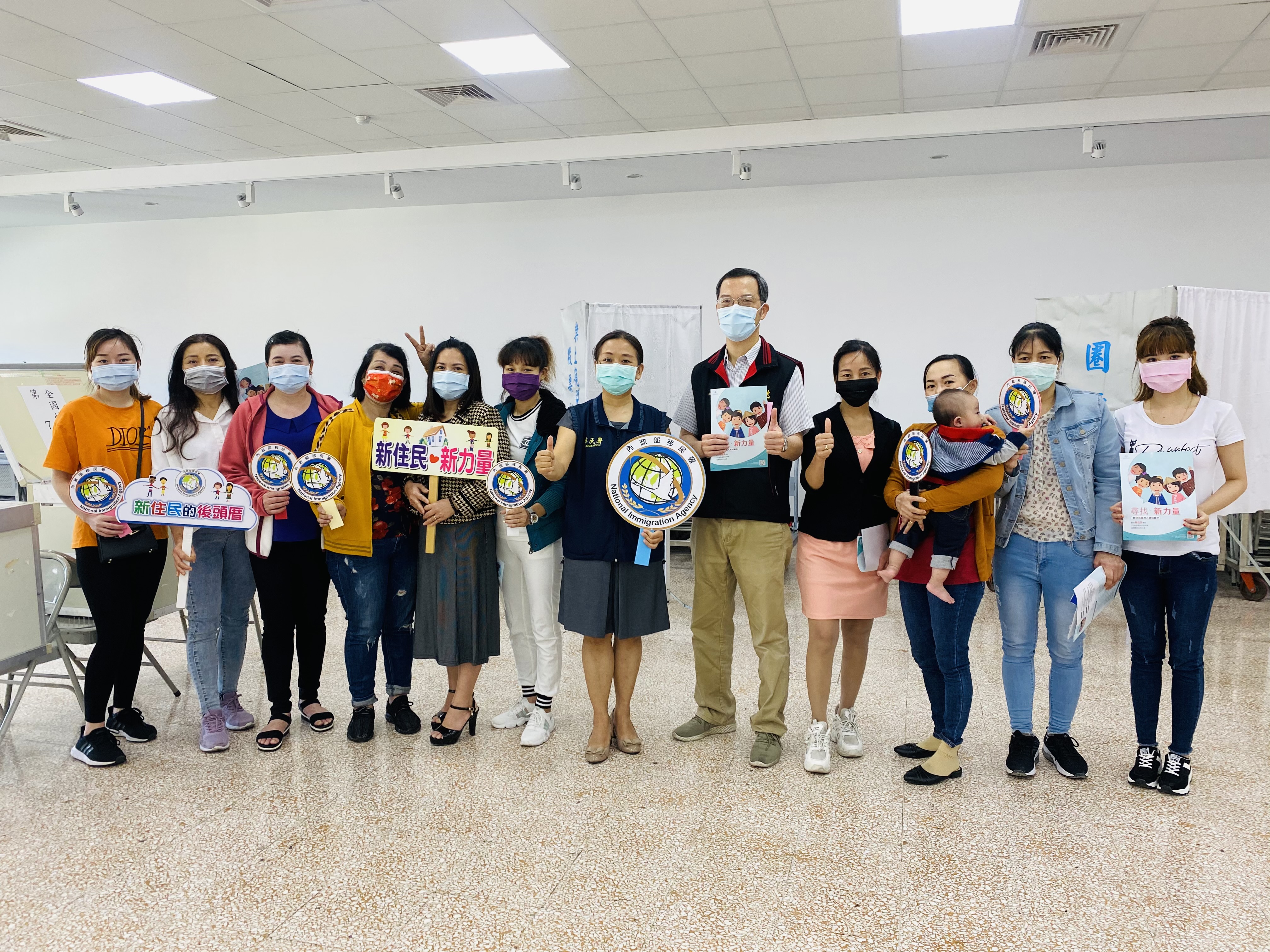 Situs web Kantor Pusat Layanan Kota Taoyuan Penduduk Baru Referendum Simulasi Pengajaran Menyediakan Pengumuman Pemilihan dalam Berbagai Bahasa. Sumber : Kantor Pusat Layanan Kota Taoyuan