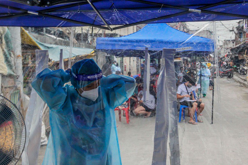菲律賓「醫療崩潰」，台銀砸300萬包機讓染疫員工返台。 圖／翻攝自《聯合新聞網》