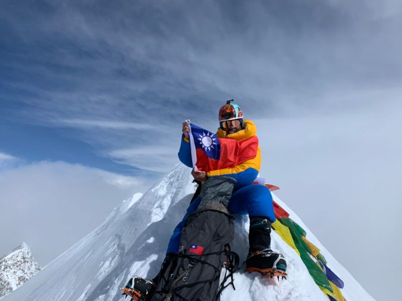 คนไต้หวันคนแรก! ลวี่จงฮั่นปีนยอดเขาสูงกว่าระดับน้ำทะเลถึง8พันเมตรโดยไม่มีถังออกซิเจน ภาพ/จากสำนักข่าว NOWnews