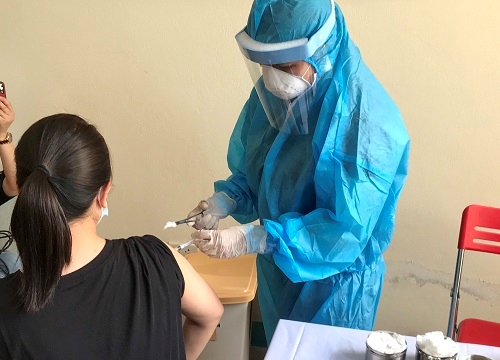 越南首起疫苗接種過世，胡志明市禁30人以上聚會。 圖／翻攝自越南媒體