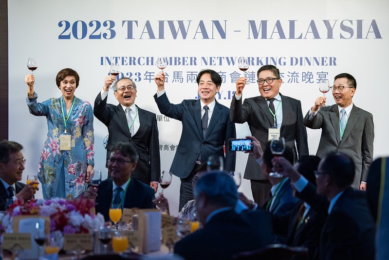 馬來西亞台灣商會聯合總會、馬來西亞商業及工業協會，日前在台北共同舉辦交流晚宴  圖／總統府提供