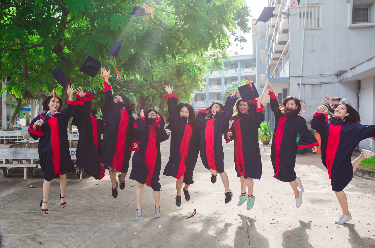 Một ngân hàng nhân lực tại Đài Loan đã thực hiện khảo sát về sự chênh lệnh mức lương giữa sinh viên tốt nghiệp đại học và thạc sĩ. (Ảnh minh họa: kho ảnh Pixabay)