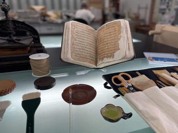 台灣圖書館修復500年歷史古蘭經，並特別展出 圖／翻攝大愛全紀實臉書