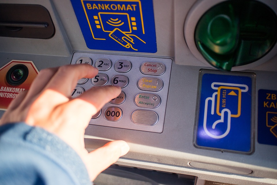 七國語言ATM進駐東協廣場。 圖／翻攝自Pixabay圖庫