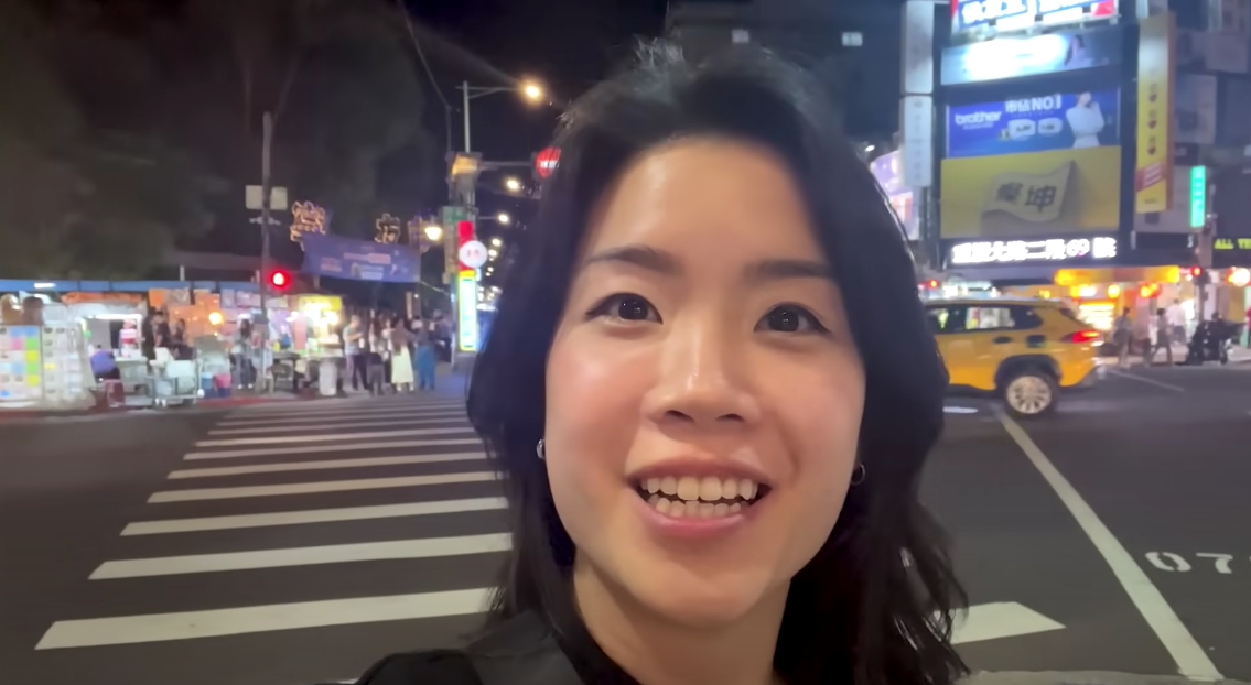 美國網紅林天伊（Inga Lam）來台，拍片介紹台灣夜市 圖／翻攝Inga Lam Youtube