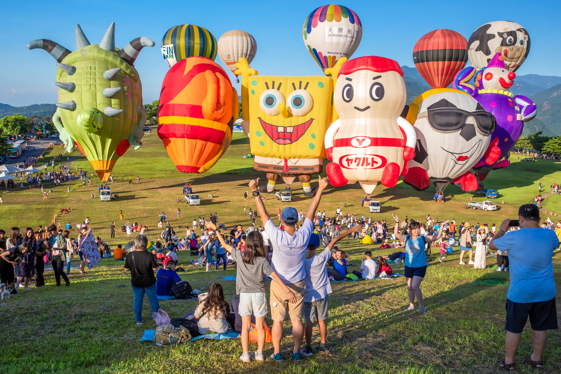 國際熱氣球嘉年華 光雕煙火秀 體驗今年夏季3D視角空中派對