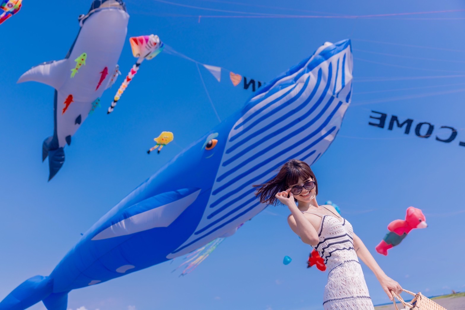 高雄旗津風箏節，以度假海洋風為主題，帶來許多大型風箏 圖／高雄市政府觀光局提供
